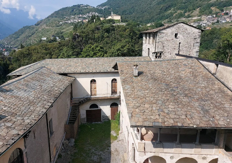 Castello Masegra, Italy